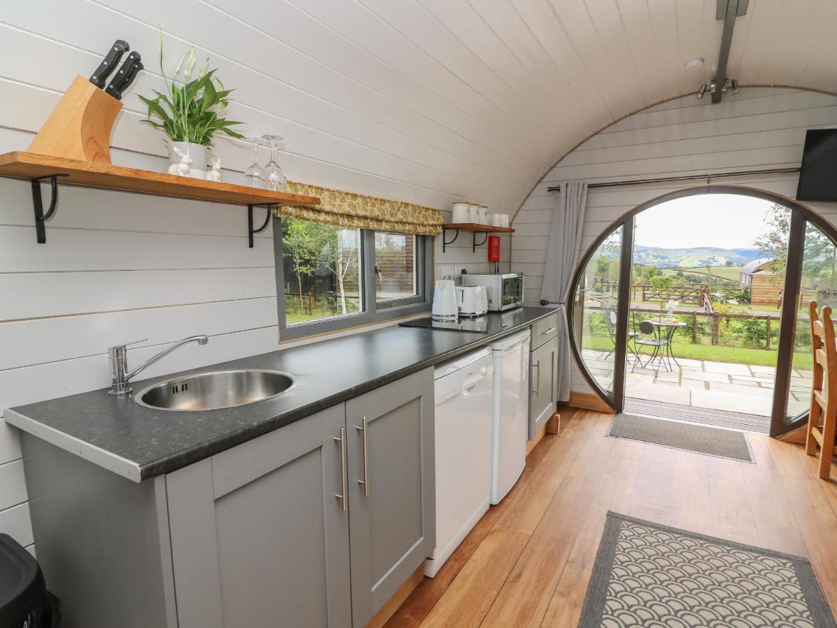 Woodland View Villa Saint Harmon Bagian luar foto